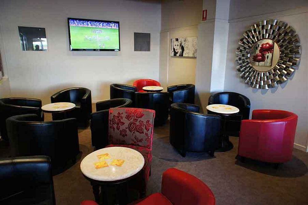 Lees Hotel Ingham Exteriér fotografie